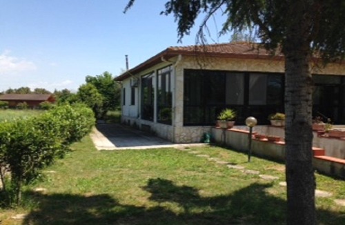 Borgo Sabotino House | Apartment in villa 700 m from the Mediterranean sea