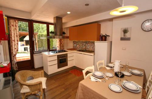 San Valentino In Abruzzo House | Mansion in San Valentino with Pool