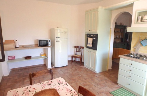 Civitella Paganico Apartment | Casa Chiesa: Charming Cottage on beautiful estate in Tuscany