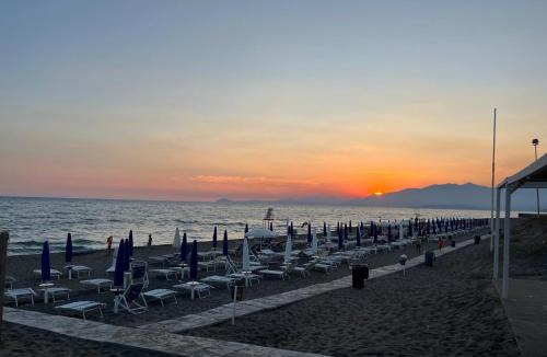 Baia Domizia Hotel | Italy Village