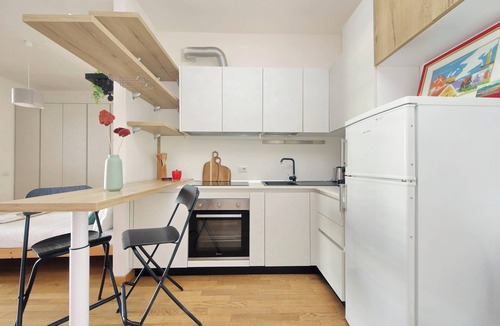 Quartiere XXII Collatino Apartment | Julie's Flat by Domus&Dimore