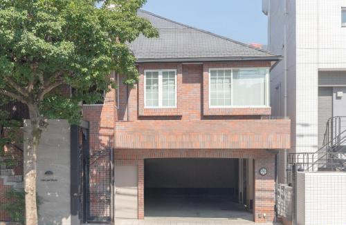 Chuo-ku Villa | KEGO Brick HOUSE