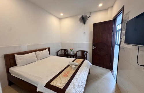 District 12 Hotel | Khách Sạn Thúy An