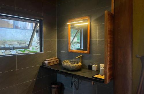 Nam Mau Apartment | Làng Đá Hồng Thái