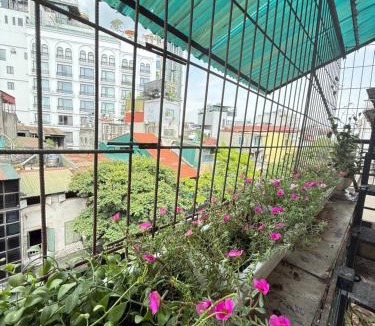 Old Quarter Apartment | Lốp Homestay