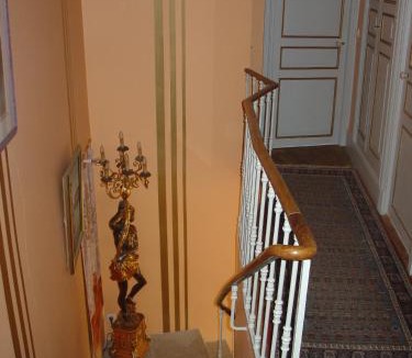 Montpeyroux Bed & Breakfast | L Echarpe d Iris
