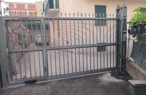 Zona XVI Torrenova Apartment | L' ortensia