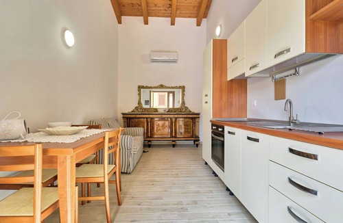 Tollo House | La casa del vino by Interhome