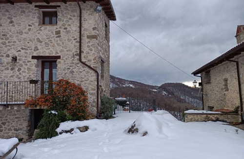 Colle Rinaldo Apartment | La Casa della Rocca für einen erholsamen Aufenthalt by Interhome
