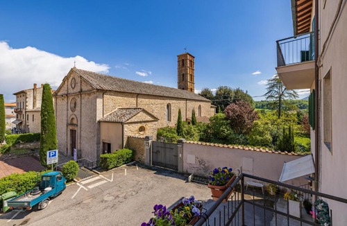 Sarteano Apartment | La Casa delle Gemelle
