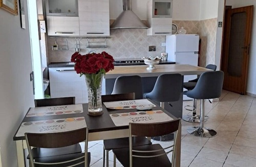 Frattocchie Apartment | La Casa di Ale 2- Castelli Romani - 20 Km Rome Center - 4 Km Ciampino Airport