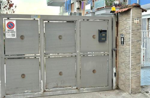 Materdei House | La Casa di Bijou a Napoli Materdei con giardino