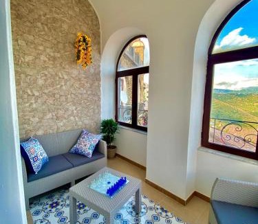 Castellabate Historic Centre Apartment | La Casa Di Mati