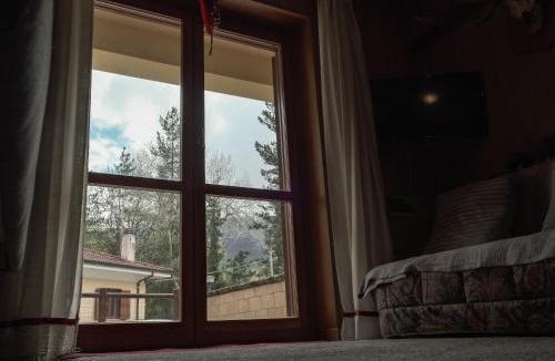 Campo di Giove Apartment | La casa nel bosco - Chalet panoramico a Campo di Giove nel cuore del Parco della Majella