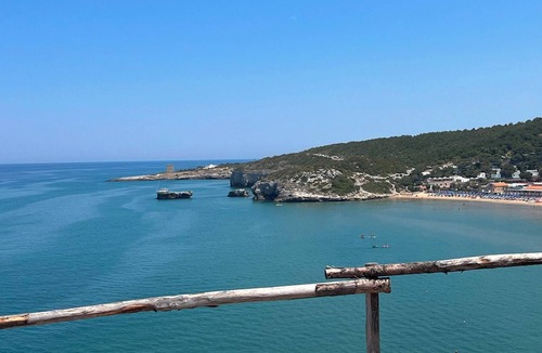 Vico del Gargano House | LA CASA TRA I PINI San Menaio Gargano Vacation Home