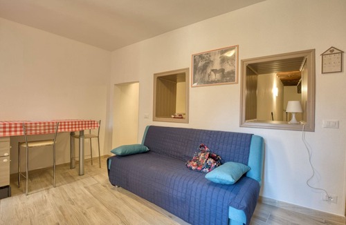 Portoferraio Old Town Apartment | LA CASETTA DI CONCETTA