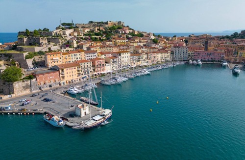 Portoferraio Old Town Apartment | LA CASETTA DI CONCETTA