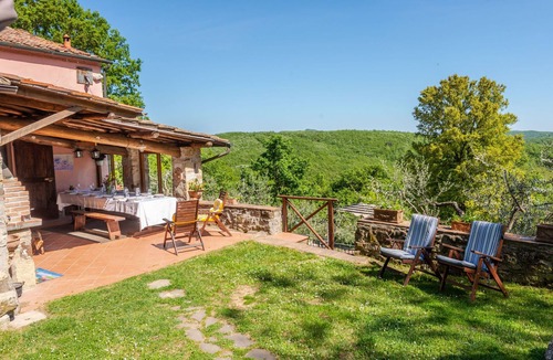 Massa Marittima House | La Casina by Interhome