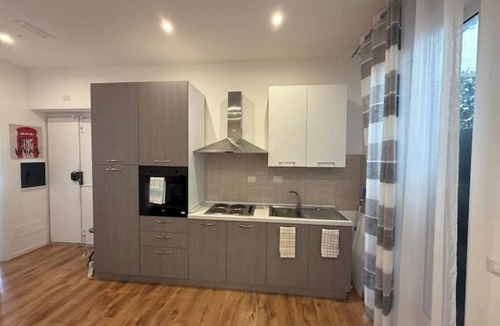 Rione XVIII Castro Pretorio Apartment | La Dimora di Sara - Comfort and Privacy at 10 Minutes from Termini