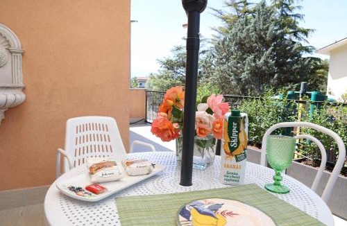 Popoli House | La Genziana - villino con parcheggio privato