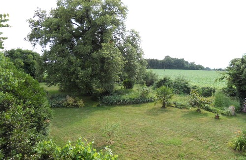 Champagne-le-Sec House | La Maison Noble, a 15th-century house, 35 minutes from FUTUROSCOPE