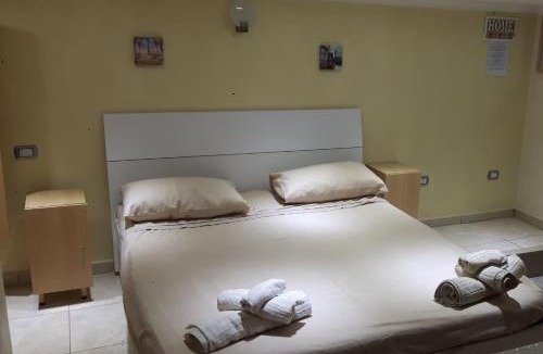 Rione Sanita Apartment | La Mansardina
