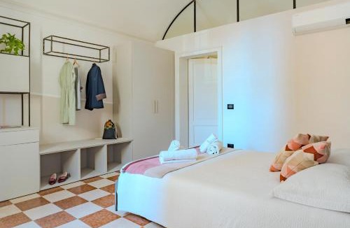 Old Town Apartment | La Portesina - Casa Vacanza Mantova