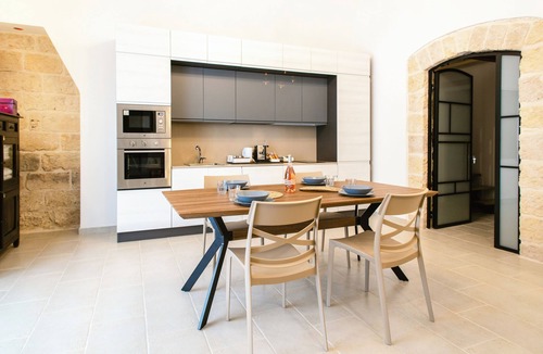 Molfetta Apartment | [La Portulaca] Gelso Room – Central