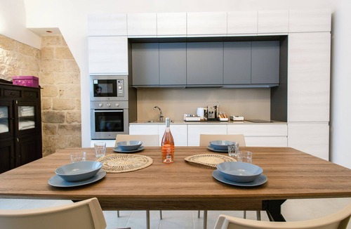 Molfetta Apartment | [La Portulaca] Gelso Room – Central