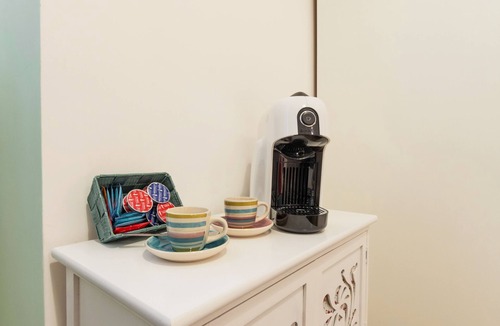 Celio Apartment | La Romantica at the Colosseum, holidays apartment in the "Ancient Rome".