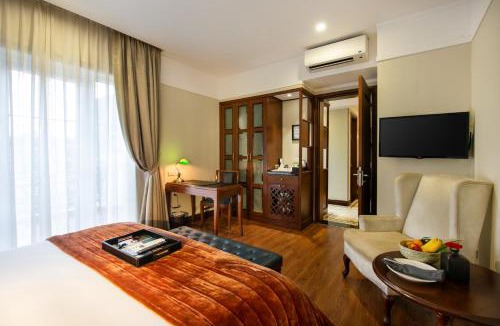 Hang Buom Hotel | La Siesta Classic Ma May