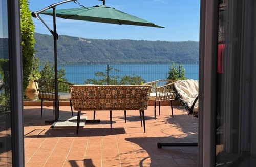 Marino Apartment | La Terrazza sul Lago -Lake Peace - Wonderful View!