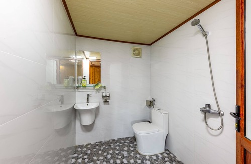 Cat Hai Cabin | Lan Homestay