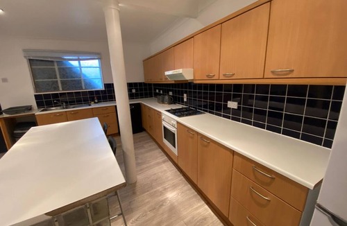 Fulham Apartment | Large 3 Bedroom Flat Earl's Court/West Kensington