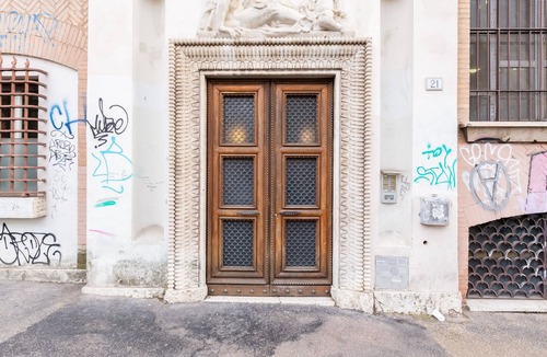 San Giovanni House | Large and bright flat in San Giovanni /up to 6