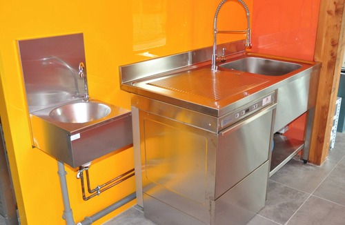 Saint-Priest-la-Feuille House | LARGE CAPACITY WELL-BEING GITE 15 PERS, 29° HEATED INDOOR SWIMMING POOL