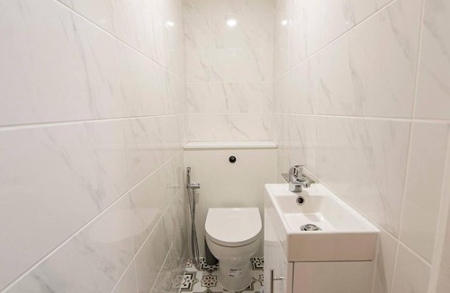 Brondesbury Park House | Large Cosy Property 15min from Central London