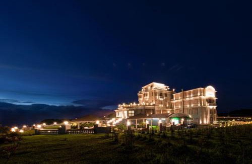 Kampot Hotel | Le Bokor Palace