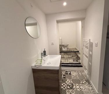 Saint-Junien Apartment | Le Breakaway, cosy et calme