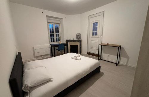 Saint-Junien Apartment | Le Breakaway, cosy et calme