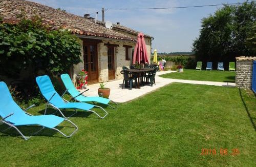 Limalonges House | Le Chatenet Gite