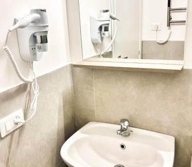 Sud-Ovest House | Le Golosine Fiera Rooms