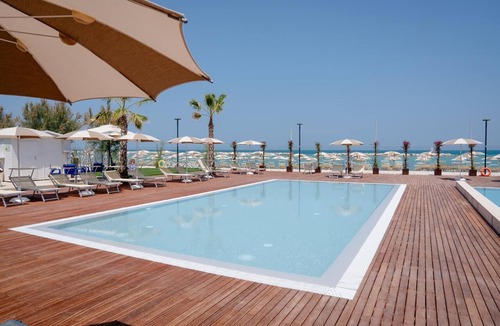 Porto Sant'Elpidio House | Le Mimose Family Camping Village Bungalow Deluxe for 4 people