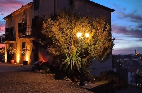 Castel del Piano House | le stanze della Terrazza sul Borgo