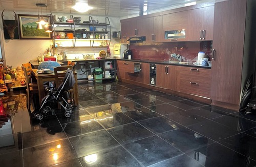 Dong Anh Hostel | Lee Homestay