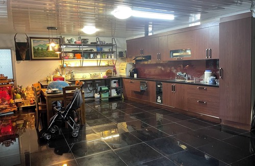 Dong Anh Hostel | Lee Homestay