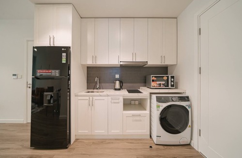Thuy Khue Apartment | Lexington Apartments - Westlake