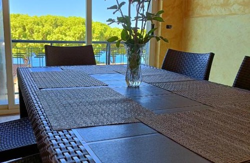Scilla House | Life Home