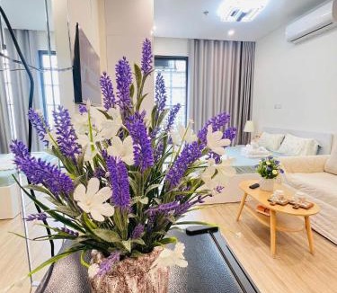 Mang Yang Apartment | Lily'house - Apartment Vinsmart City Tây Mỗ