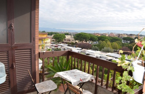 Zona XVI Torrenova House | Little Gardens. Tor Vergata, PTV, Metro C for Rome